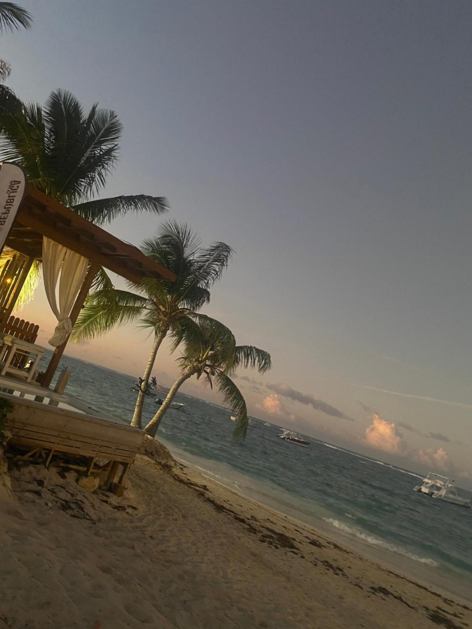 Madonna Pool Beach Los Corales Punta Cana Eksteriør bilde