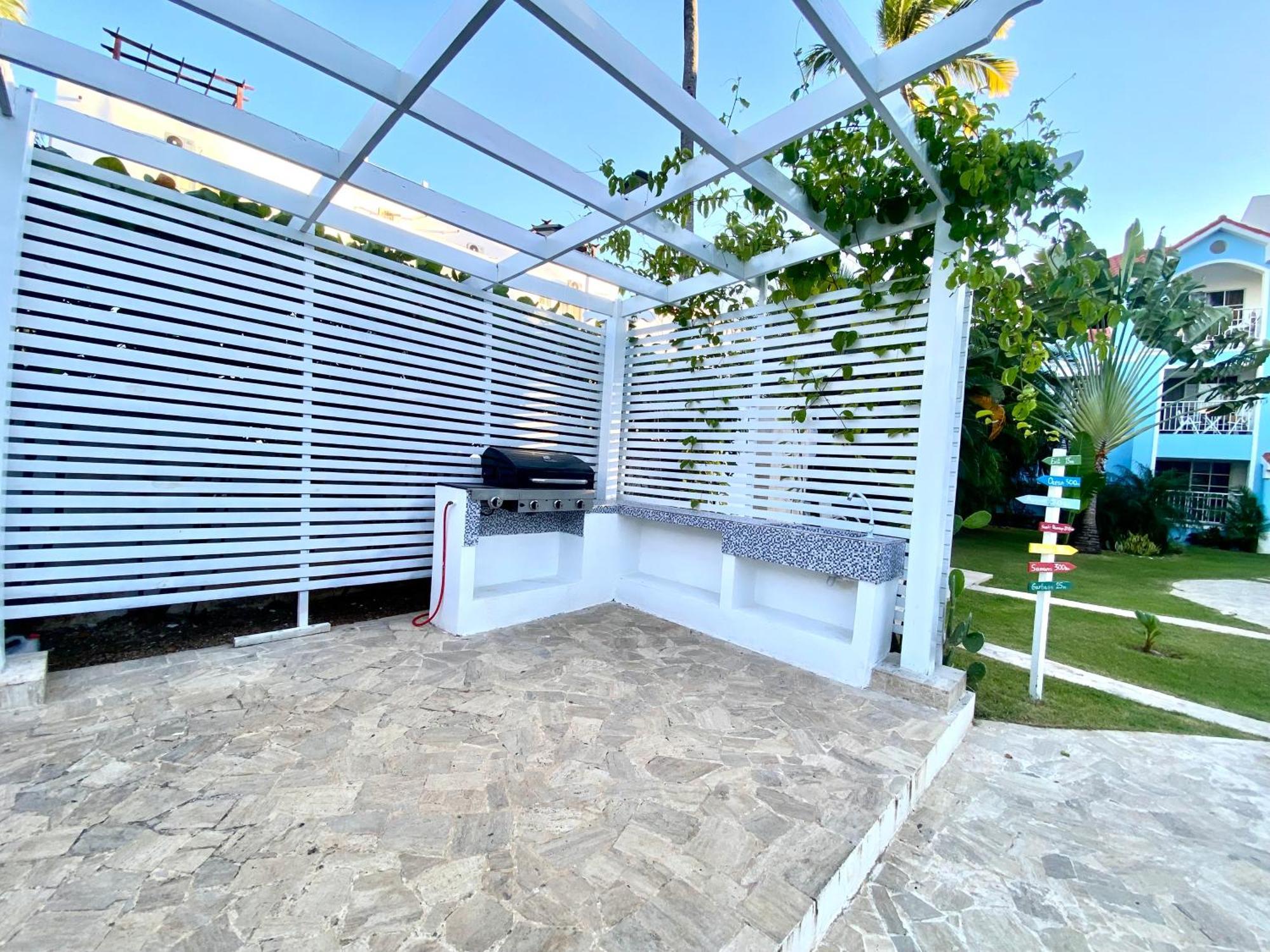 Madonna Pool Beach Los Corales Punta Cana Eksteriør bilde